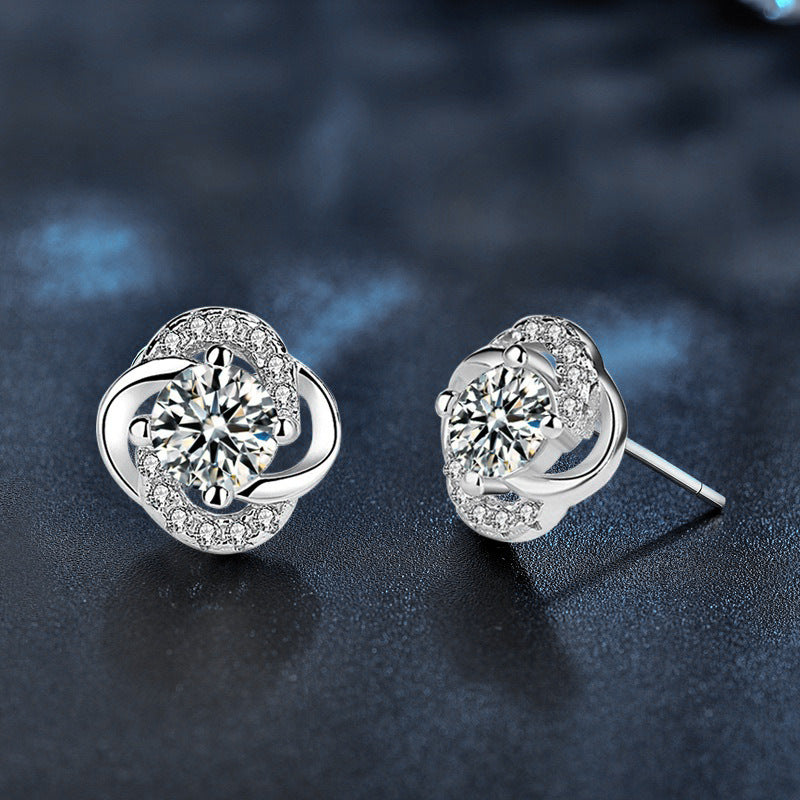 925 Silver Jewelry Moissanite Four-leaf Clover Earrings Simple Unique Design Earrings Drop Shipping Accessories Ins