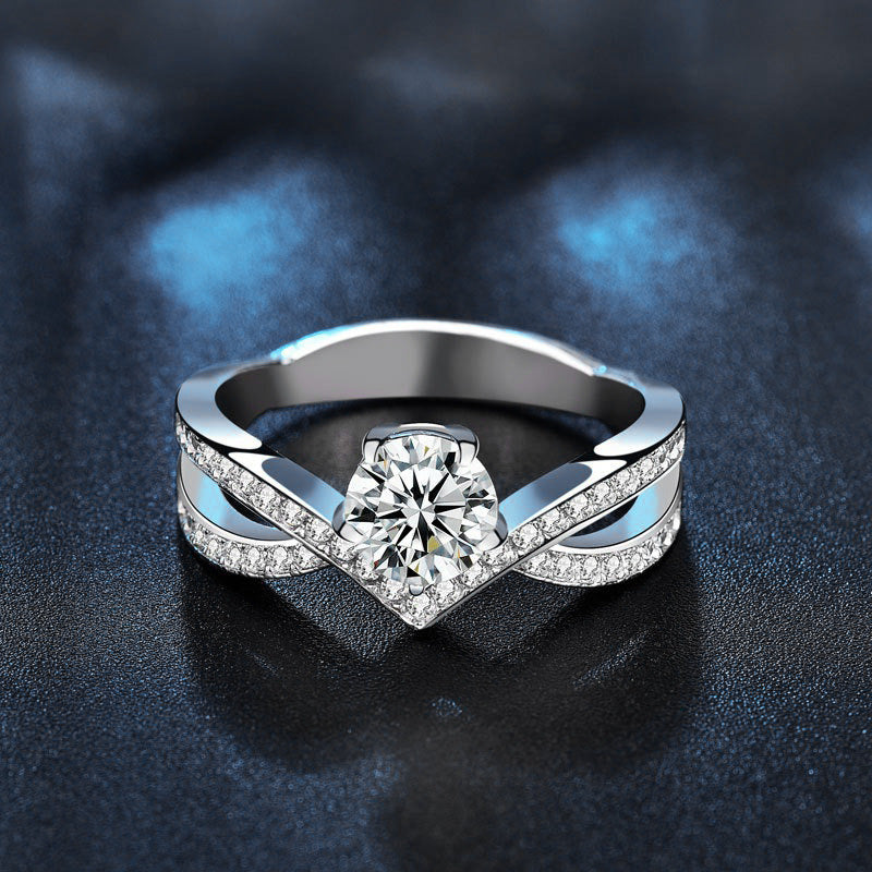 Moissanite 925 Sterling Silver Ring, Personalized Exaggerated Six-Claw Crown Diamond Ring Jewelry, Closed Finger Ring, Gift for Girlfriend