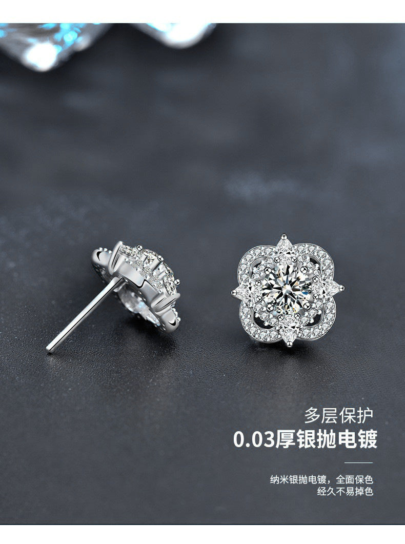 925 Silver Women's Four-leaf Clover Earrings, High-end Moissanite Jewelry, Stylish Korean-style Earrings