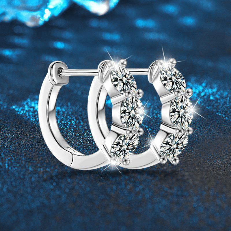 Fashionable Earrings with S925 Silver and Moissanite, Versatile Stud Earrings, Ins Fashion Accessories, Autumn and Winter Collection