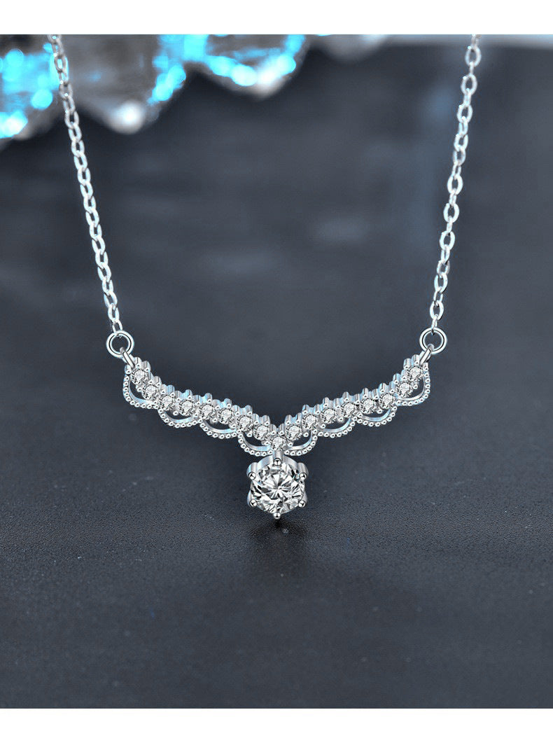 A deer with you necklace, ins unique design, 925 pure silver, moissanite, forest style deer antler pendant set chain, Christmas decoration