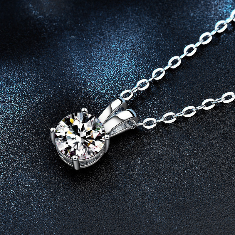 Moissanite 925 Sterling Silver Necklace for Women, Korean and Japanese Small Design Four-Claw Pendant, Simple Clavicle Necklace Jewelry Ins
