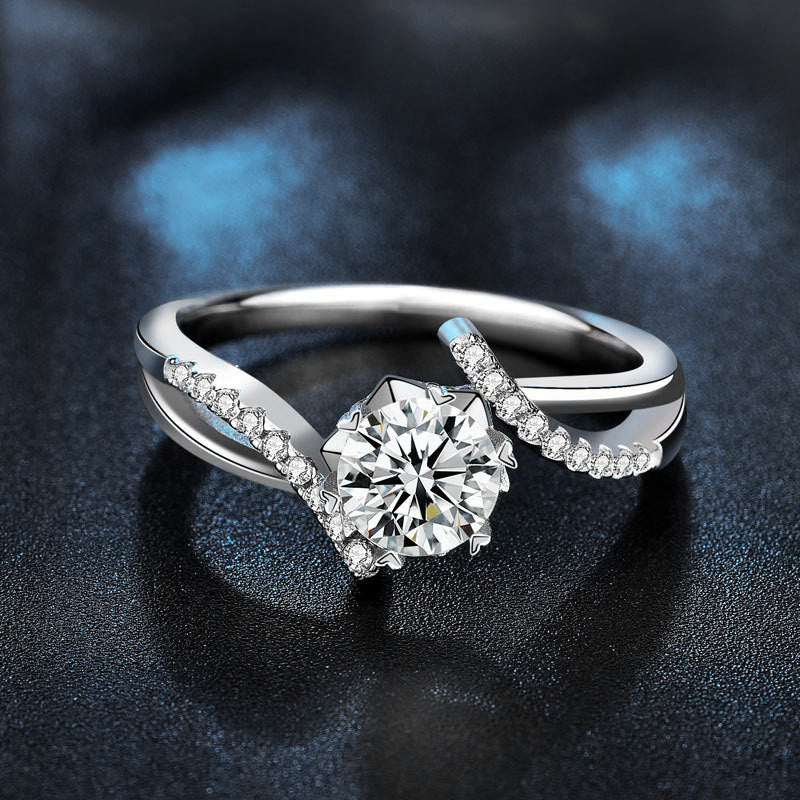 S925 Silver Moissanite Six-Claw Ring Light Luxury High-End Twisted Shank Ring Eight Hearts and Arrows Simulated Diamond Jewelry
