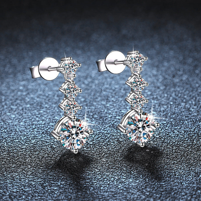 Moissanite Stud Earrings 925 Sterling Silver High-End Minimalist Temperament Moissanite Earrings Classic Four-Prong Earrings Cross-Border Jewelry