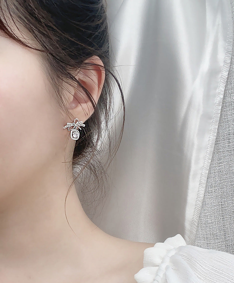 Original 925 Sterling Silver Bow Stud Earrings for Women, Simple Ins Style Moissanite Drop Earrings, Exquisite Minimalist Silver Needle Earrings
