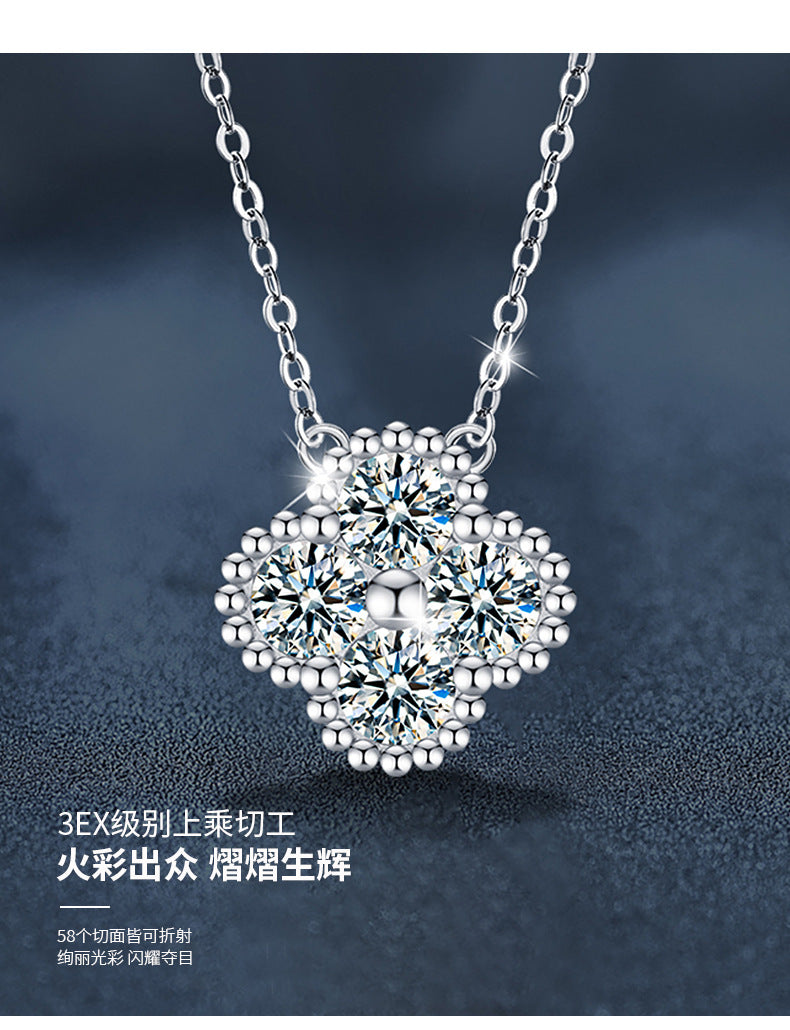 925 Sterling Silver Moissanite Four-leaf Clover Necklace, Color-fast High-grade Pendant Collar Chain Cross-border Popular Jewelry Item