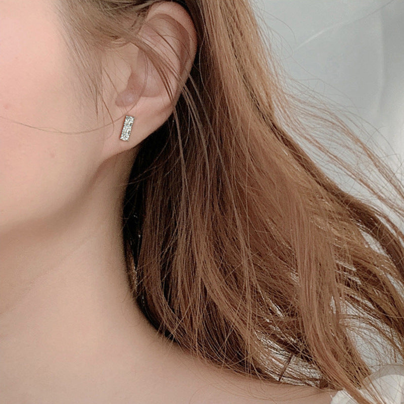 925 Sterling Silver Stud Earrings, Sparkling, Sophisticated, Colorfast Earrings, Moissanite Silver Needle Earrings, Cross-border Sales