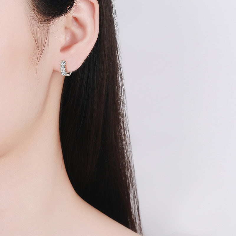 Fashionable Earrings with S925 Silver and Moissanite, Versatile Stud Earrings, Ins Fashion Accessories, Autumn and Winter Collection