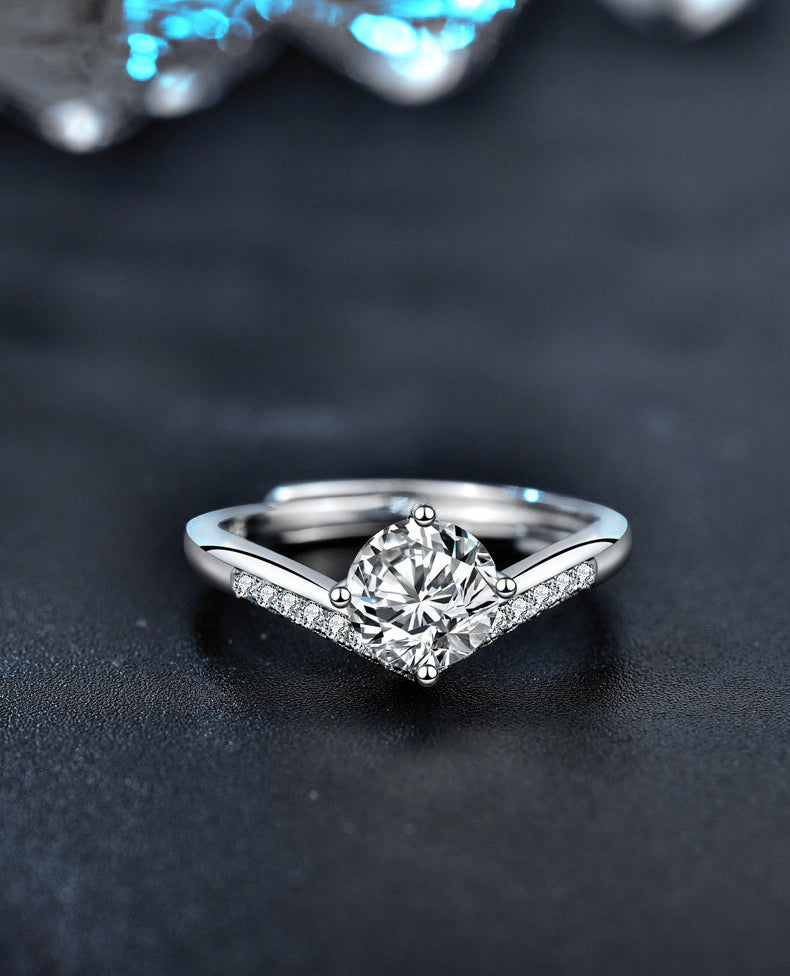 925 Sterling Silver Women's Princess Crown 1 Carat Moissanite Ring Fashion Open Ring V-shaped Heart Ring