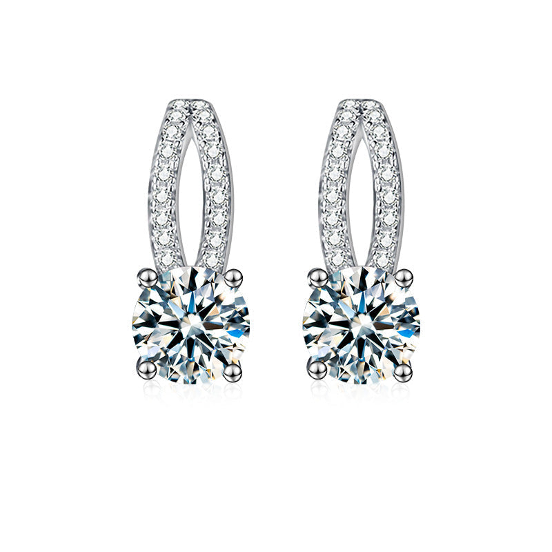 Moissanite earring, 925 pure silver, high-end simple and elegant style, four-claw earring, unique design sense