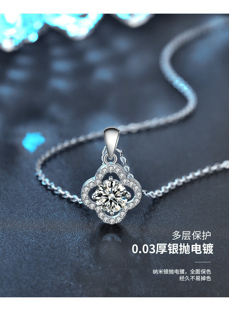 S925 Sterling Silver High-End Four-Leaf Clover Moissanite Necklace Fashionable and Elegant Xiaohongshu Style Clavicle Chain