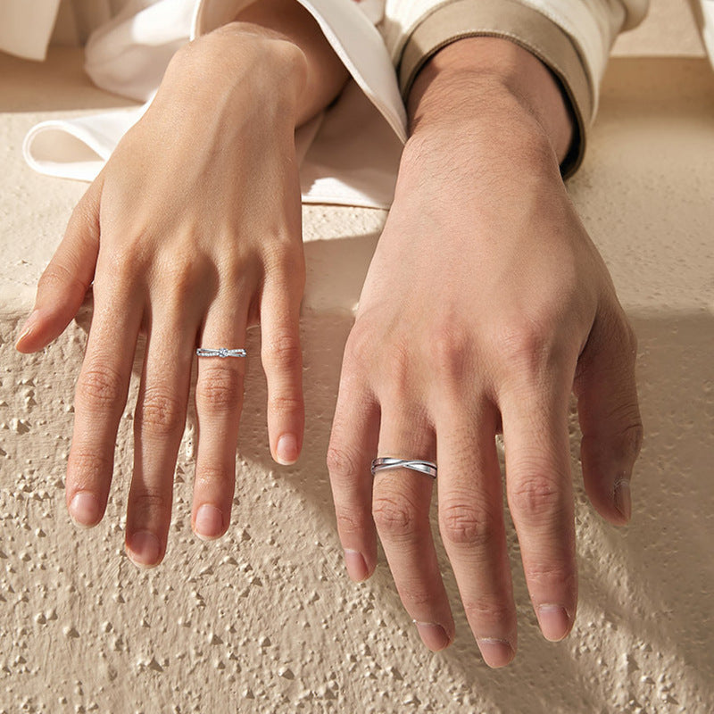 925 Silver Möbius Ring Couple Ring Simple Ins Style Moissanite Wedding Ring Valentine's Day Gift for Men and Women