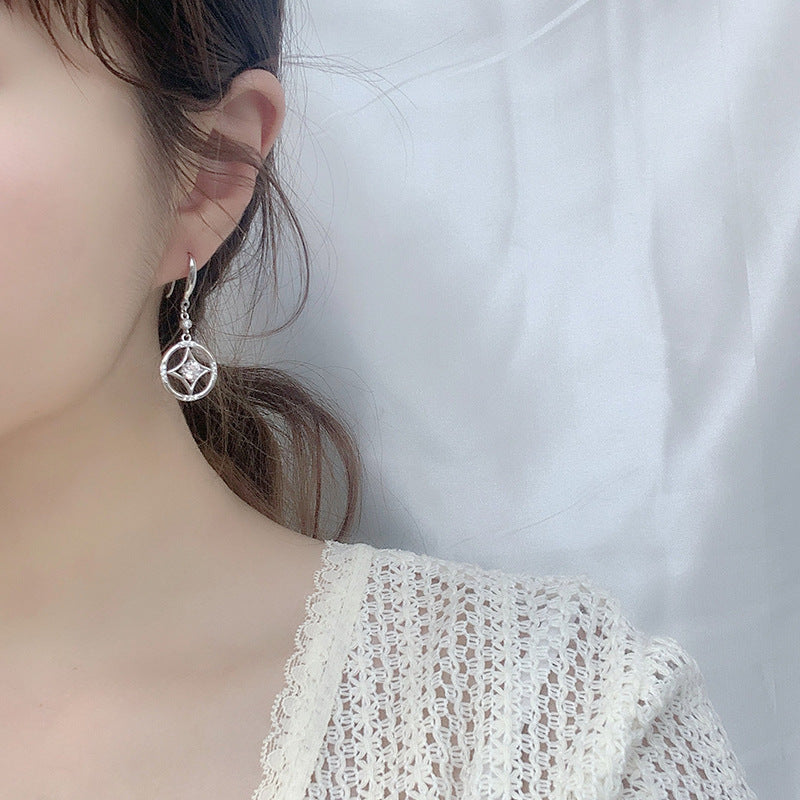 925 Silver Chinese Retro Earrings Copper Coin Tassel Earrings New Moissanite Stud Earrings Simple and Versatile Accessories