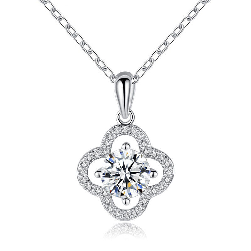 S925 Sterling Silver High-End Four-Leaf Clover Moissanite Necklace Fashionable and Elegant Xiaohongshu Style Clavicle Chain