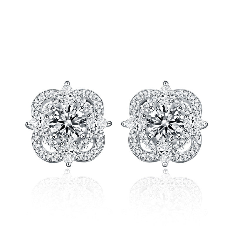 925 Silver Women's Four-leaf Clover Earrings, High-end Moissanite Jewelry, Stylish Korean-style Earrings