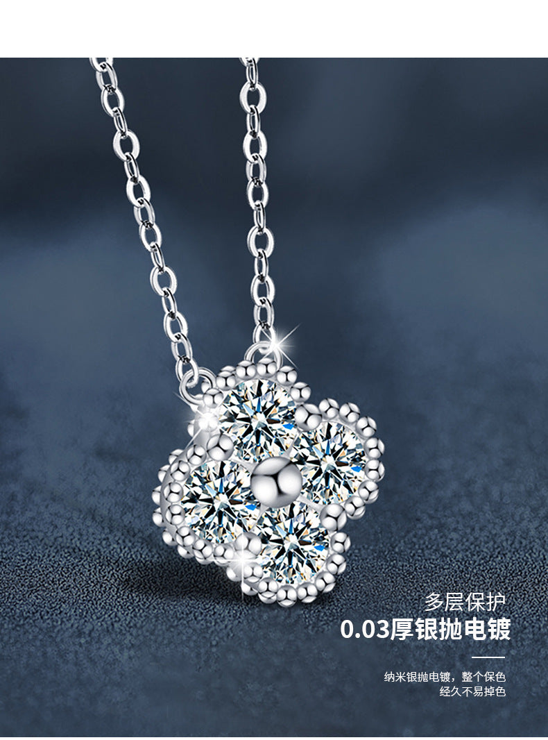 925 Sterling Silver Moissanite Four-leaf Clover Necklace, Color-fast High-grade Pendant Collar Chain Cross-border Popular Jewelry Item