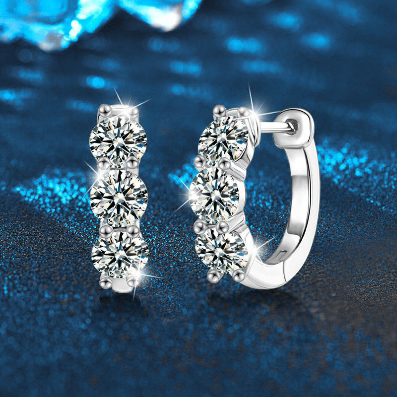Fashionable Earrings with S925 Silver and Moissanite, Versatile Stud Earrings, Ins Fashion Accessories, Autumn and Winter Collection