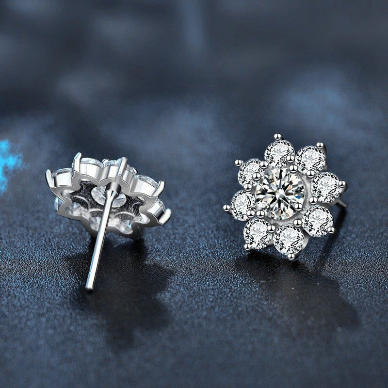925 Sterling Silver Sunflower Stud Earrings for Women, Korean Style, Versatile, New Moissanite Personality Earrings, Valentine's Day Gift