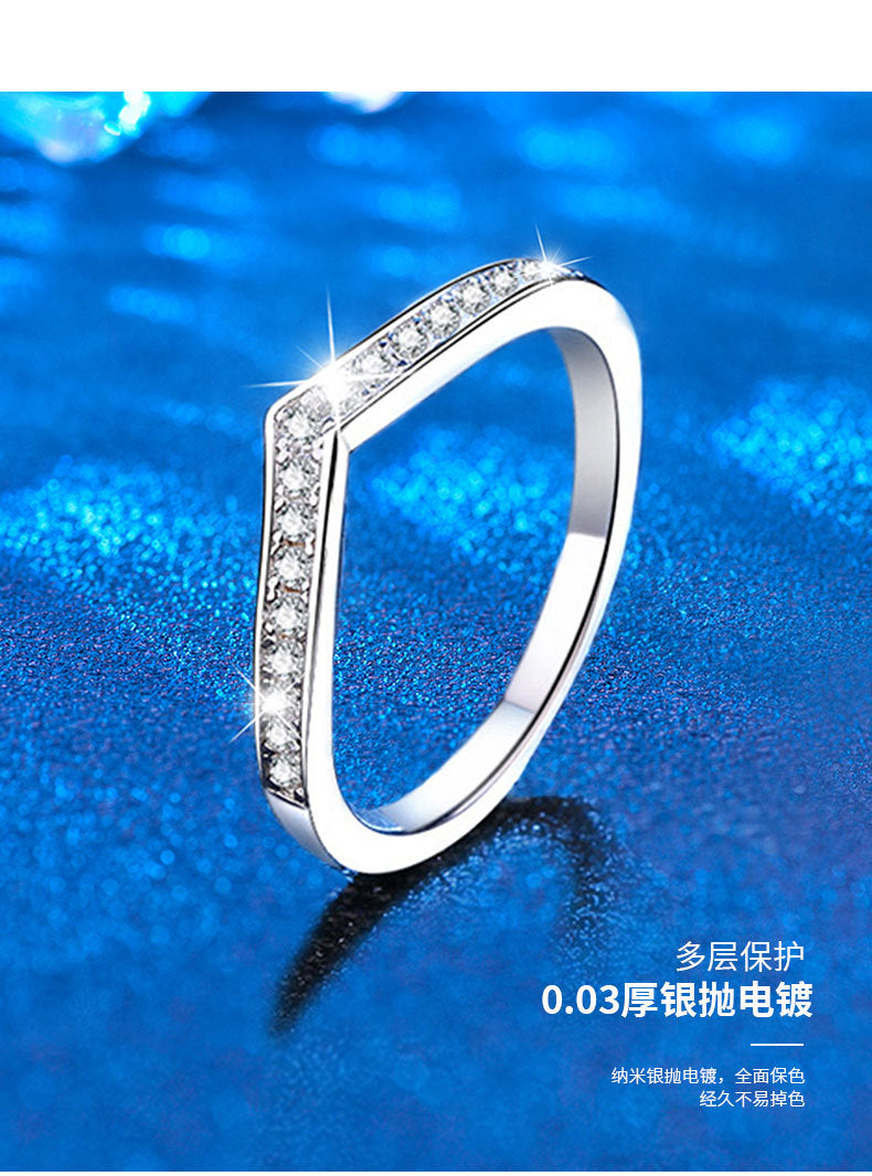 925 Silver V-shaped Ring for Women, Unique High-end Lightweight Luxury Moissanite Ring with Diamond Set
