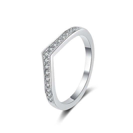925 Silver V-shaped Ring for Women, Unique High-end Lightweight Luxury Moissanite Ring with Diamond Set