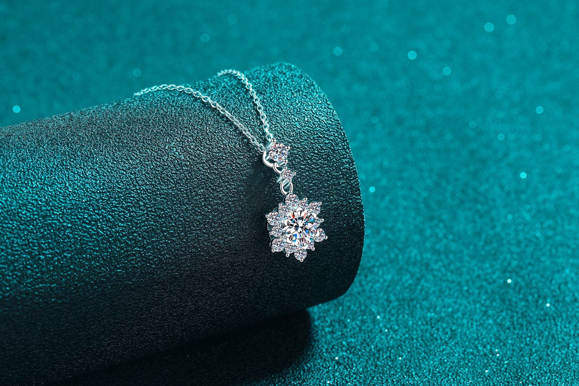 S925純銀莫桑石雪花吊墜項鏈