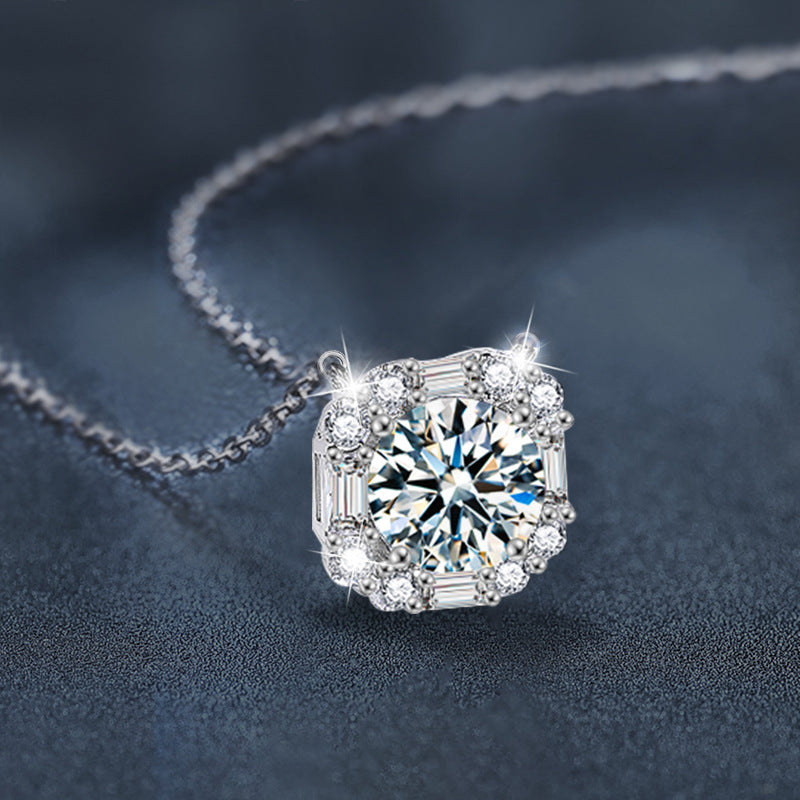 S925 Sterling Silver Sugar Cube Necklace, Designer Moissanite Pendant, Autumn/Winter Jewelry, Cross-border European and American Fashion Clavicle Chain