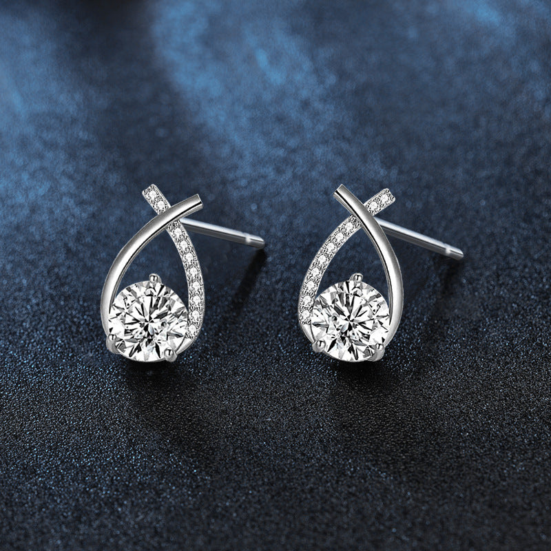 Moissanite 925 Sterling Silver Earrings Wholesale for Girls, Trendy Fish Tail Cross Earrings, Versatile Earrings with Certificate